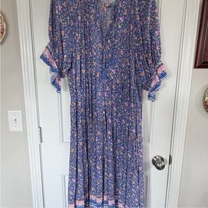Wonderly Blue and Pink Floral Long Sleeve Dress